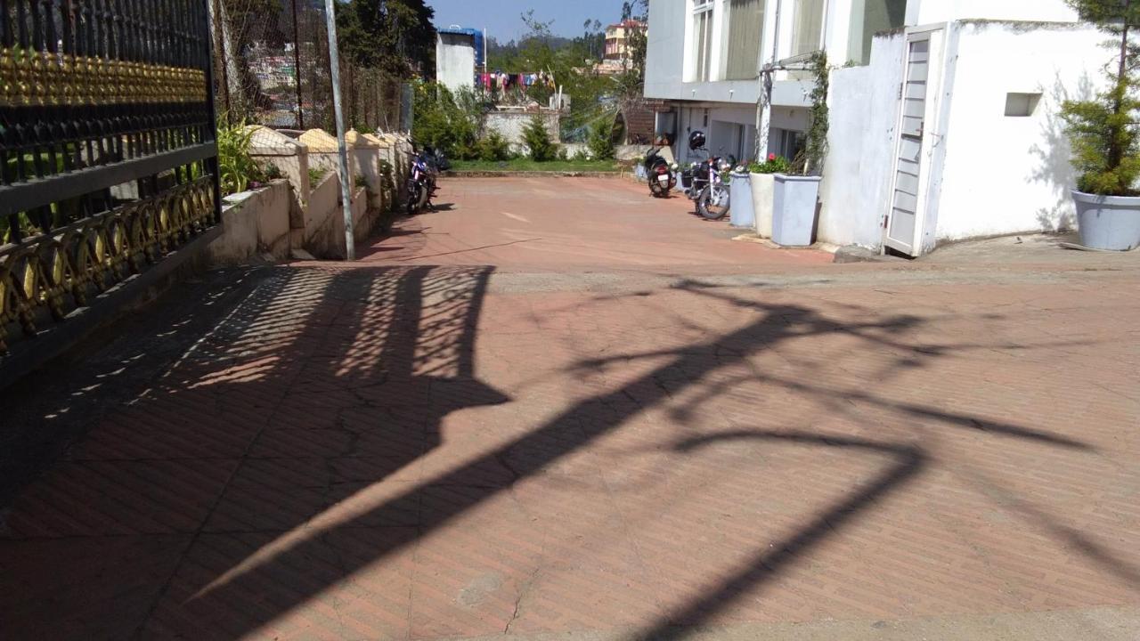 Mango Hill Central Ooty Exterior photo